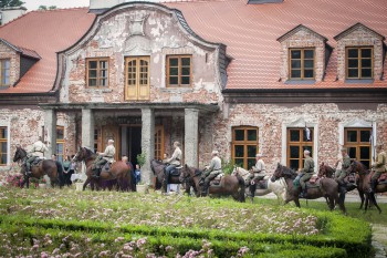 Przybyli Ułani pod okienko